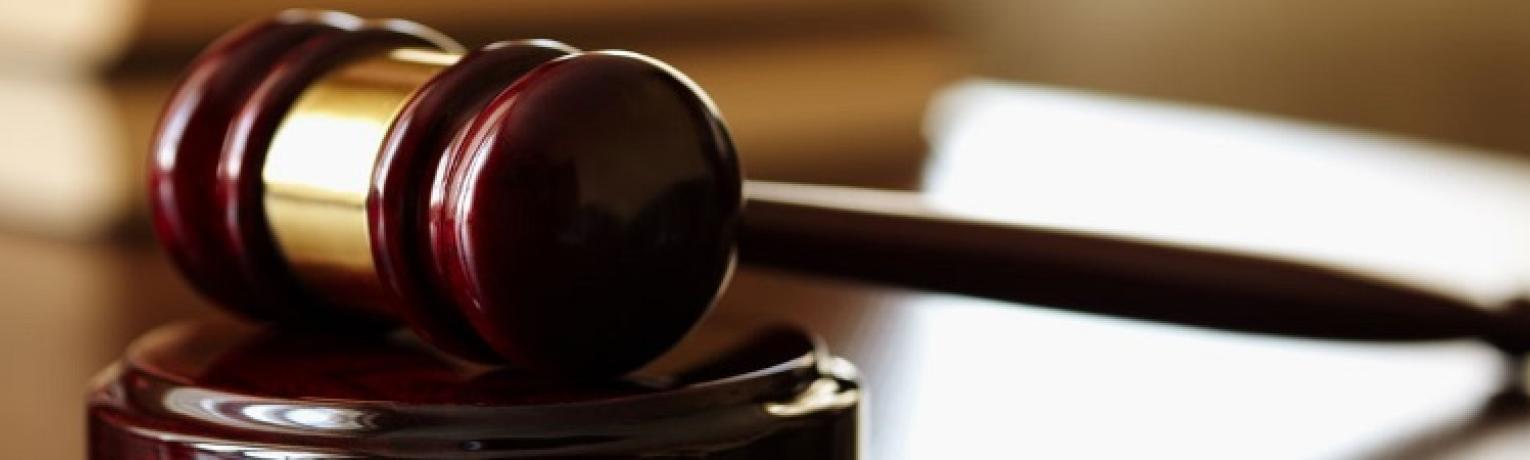 قوانین و مقررات